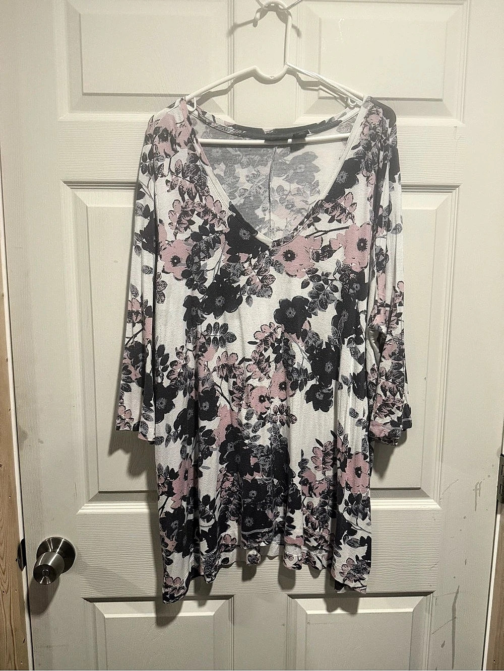 Tahari Floral Mini Dress in Pink & Black Size 2X Like New
